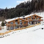 Tauernlodge Eben E4 * Эбен (Понгау)