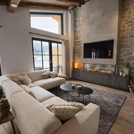 シャレー Tauernlodge Eben E4 *