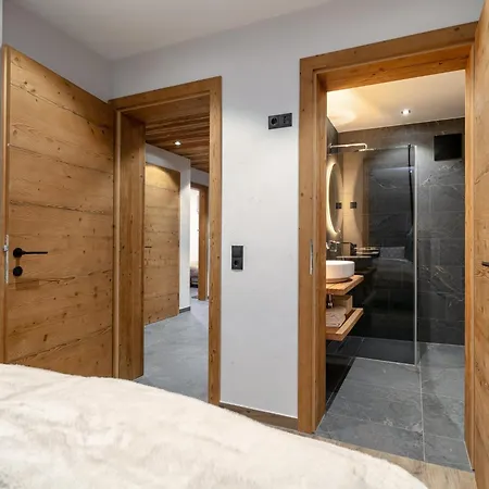 Gipfel Alpine Style Chalet *