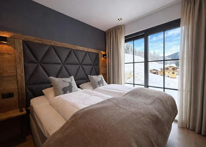 シャレー Tauernlodge Eben E4 *