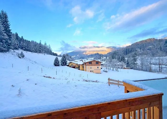 Tauernlodge Eben E4 Chalet *