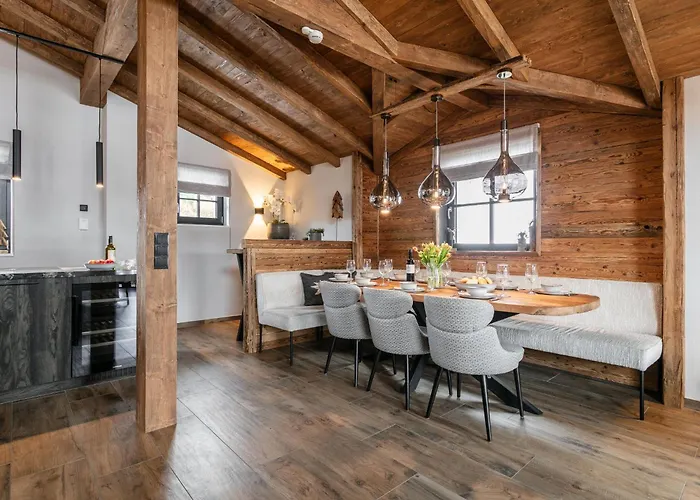 Tauernlodge Eben E4 * 埃本因蓬高