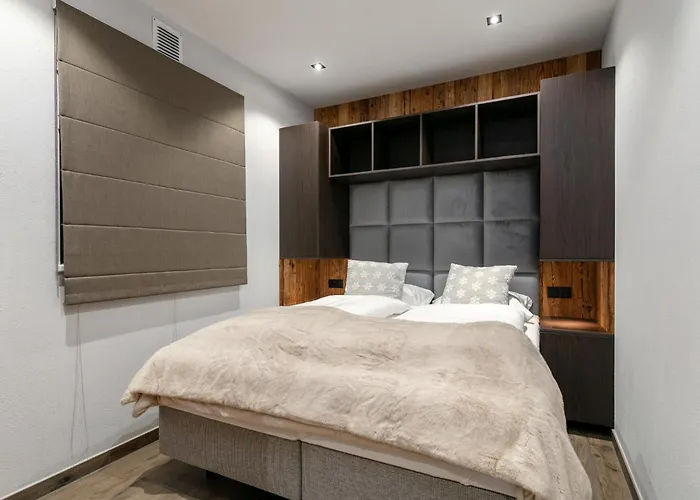 Tauernlodge Eben E4 木屋